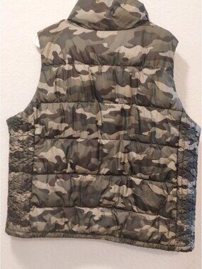 Men's Camo, Quilted Vest, Size XXL, Fleece Lined, Full Zip, Hunting/Fishing